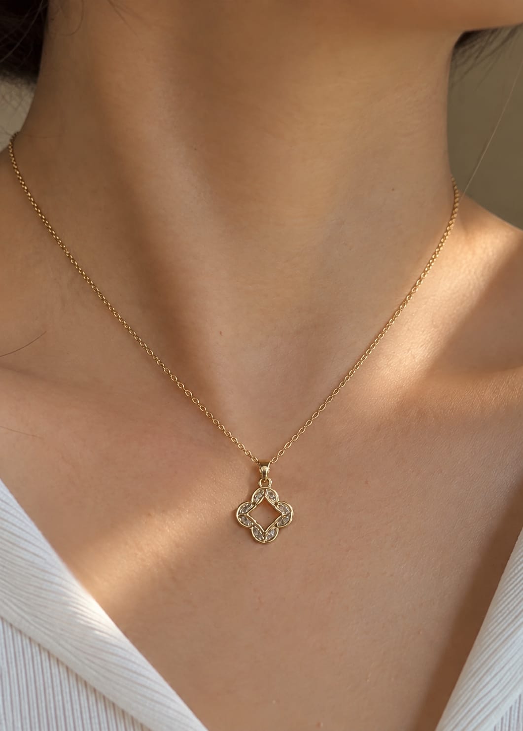 Nova Necklace